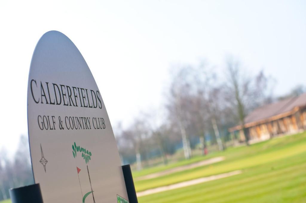 فندق Calderfields Golf & Country Club والسال المظهر الخارجي الصورة