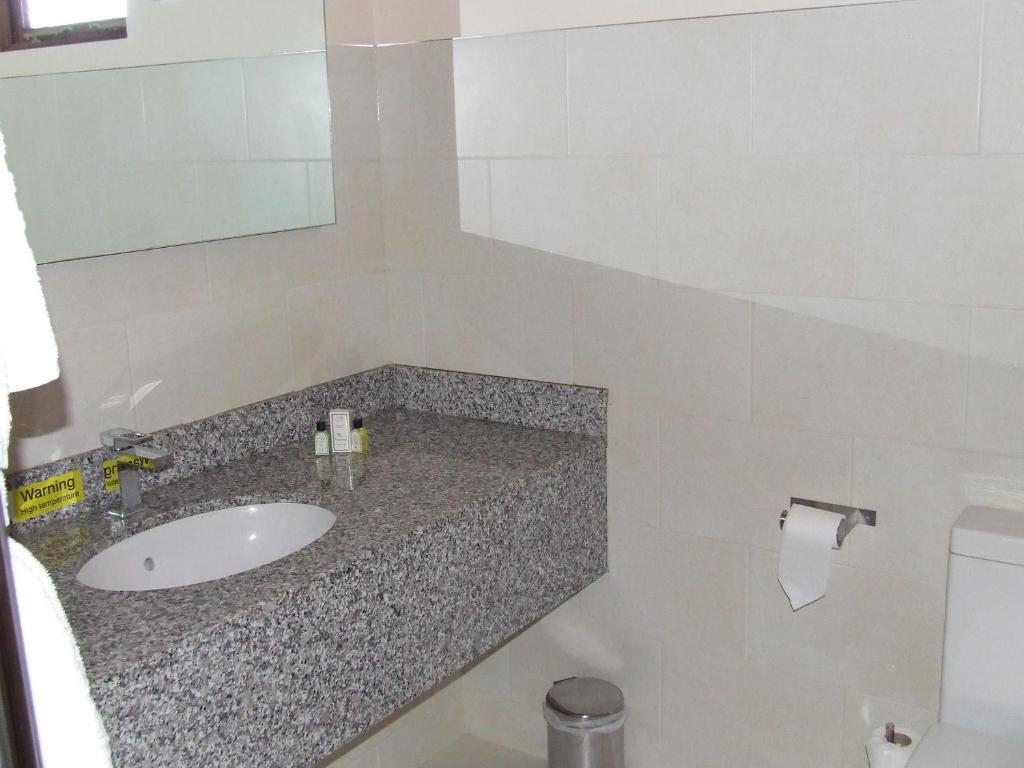 فندق Calderfields Golf & Country Club والسال المظهر الخارجي الصورة